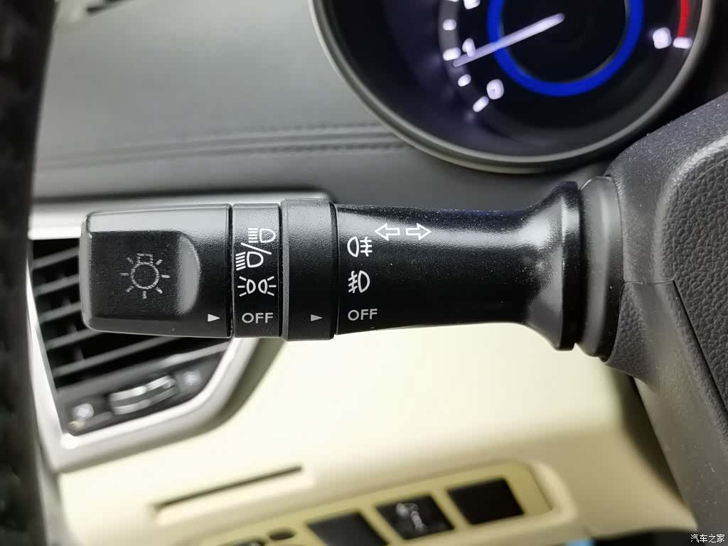 Changan Eado, 2017 21