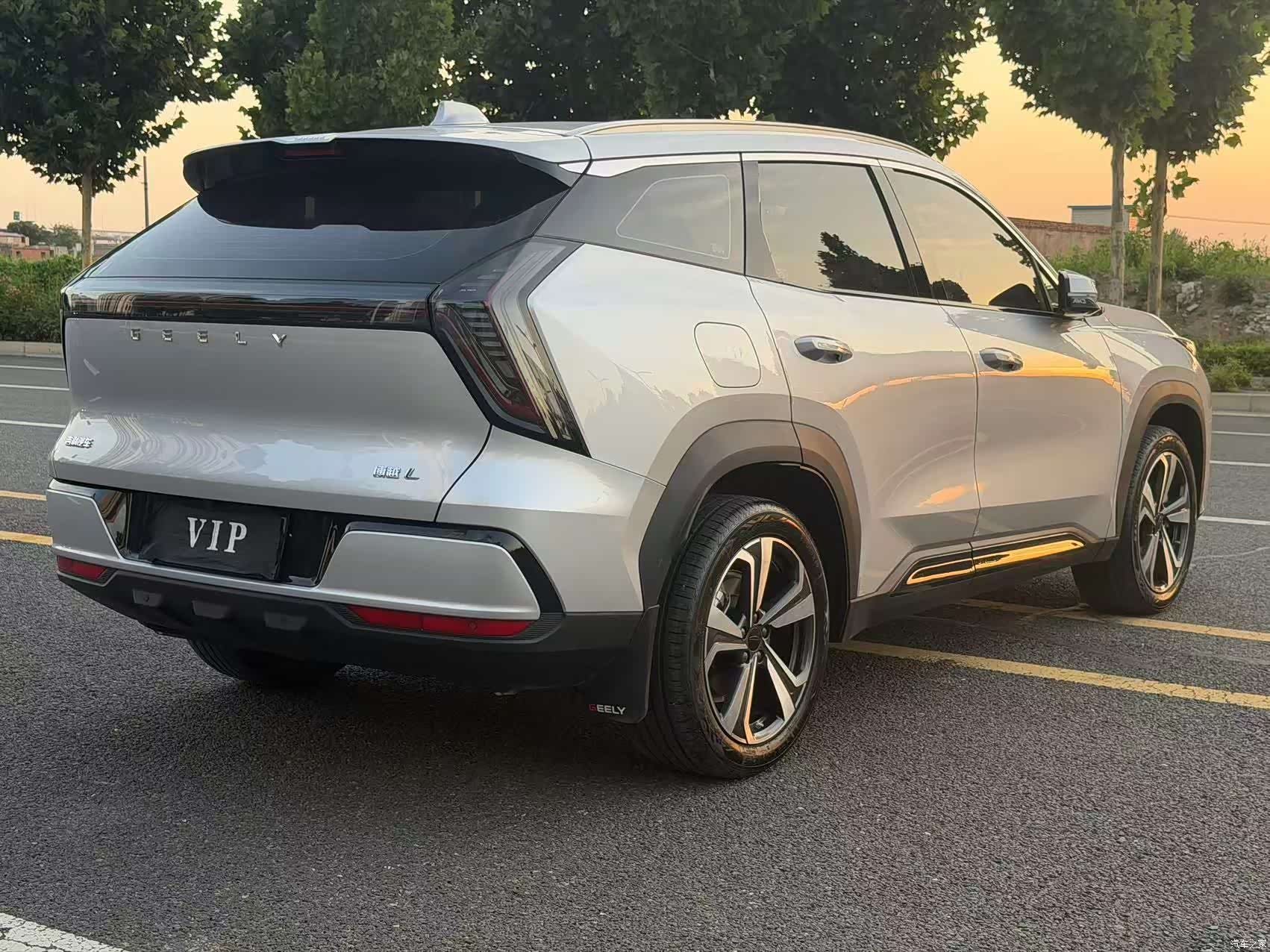 Geely Boyue, 2025 7