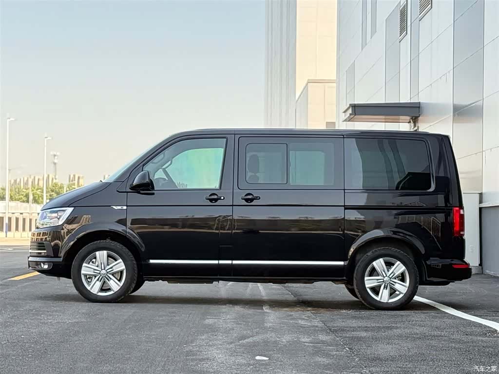 Volkswagen 7, 2016 4