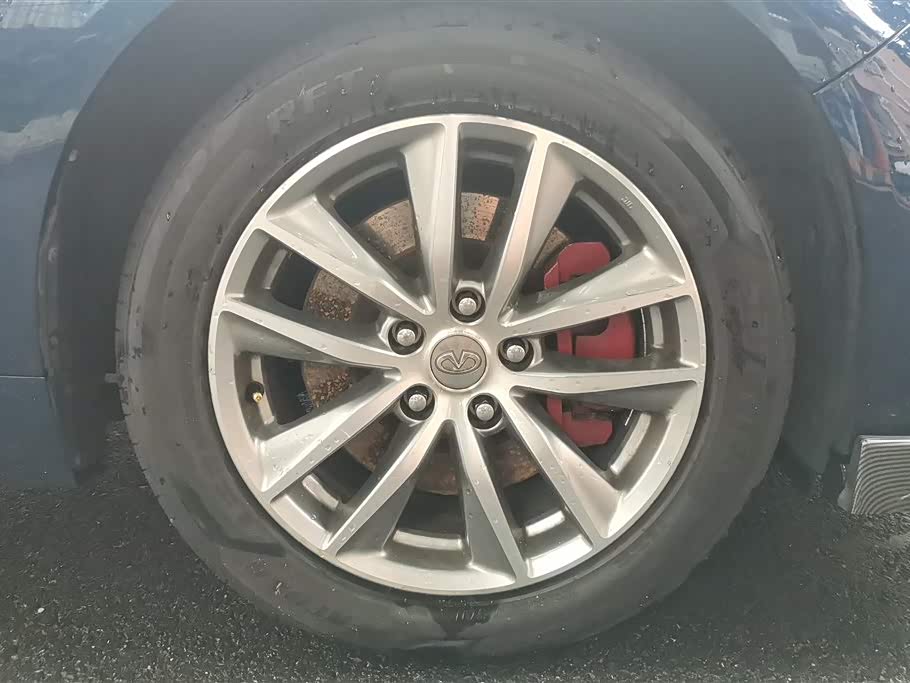 Infiniti Q50L Infiniti Q50L
