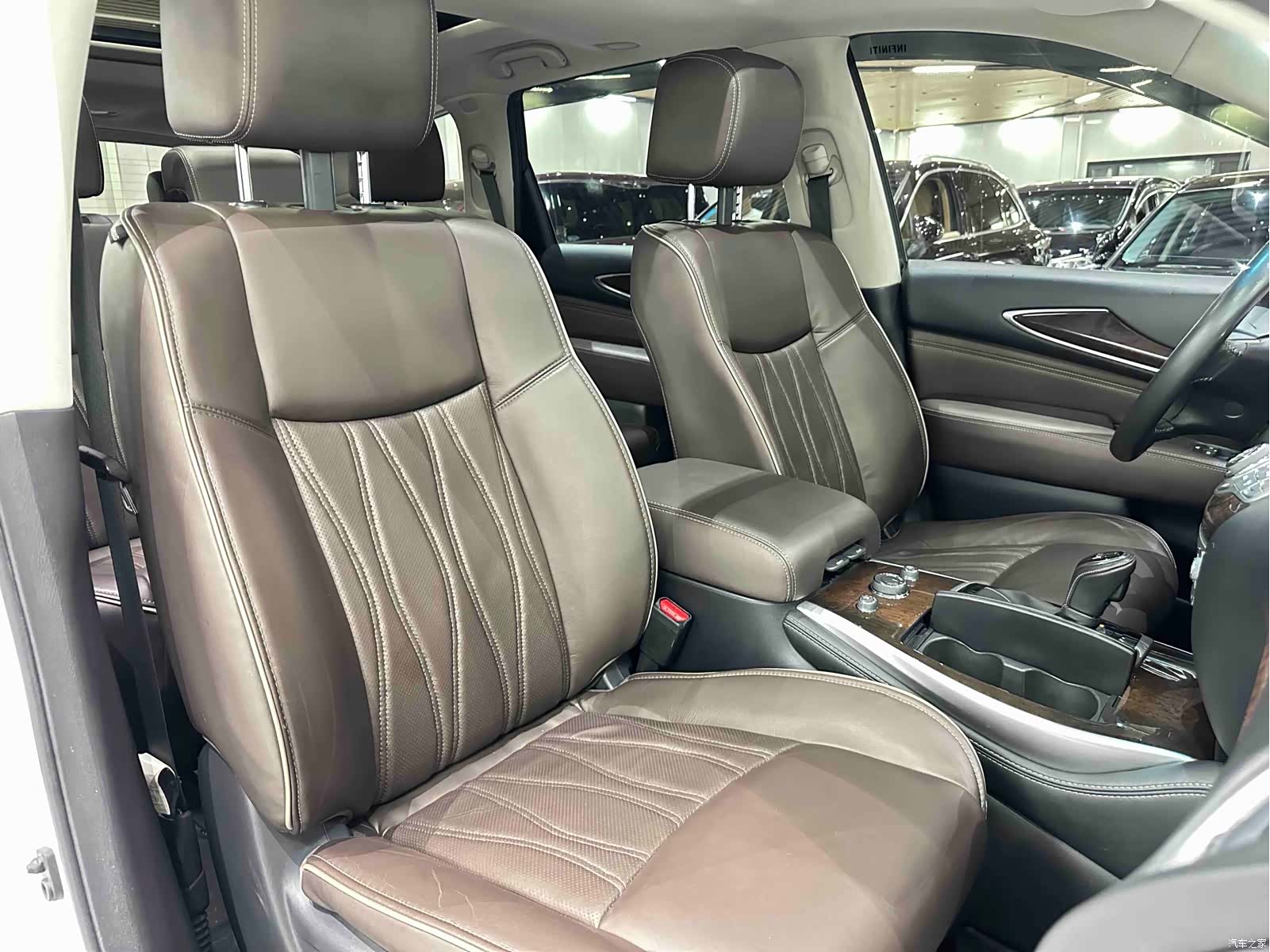 Infiniti QX60, 2020 15