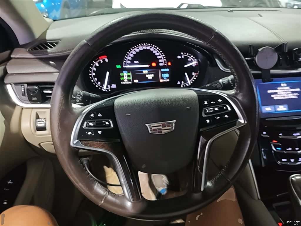 Cadillac XTS, 2017 11