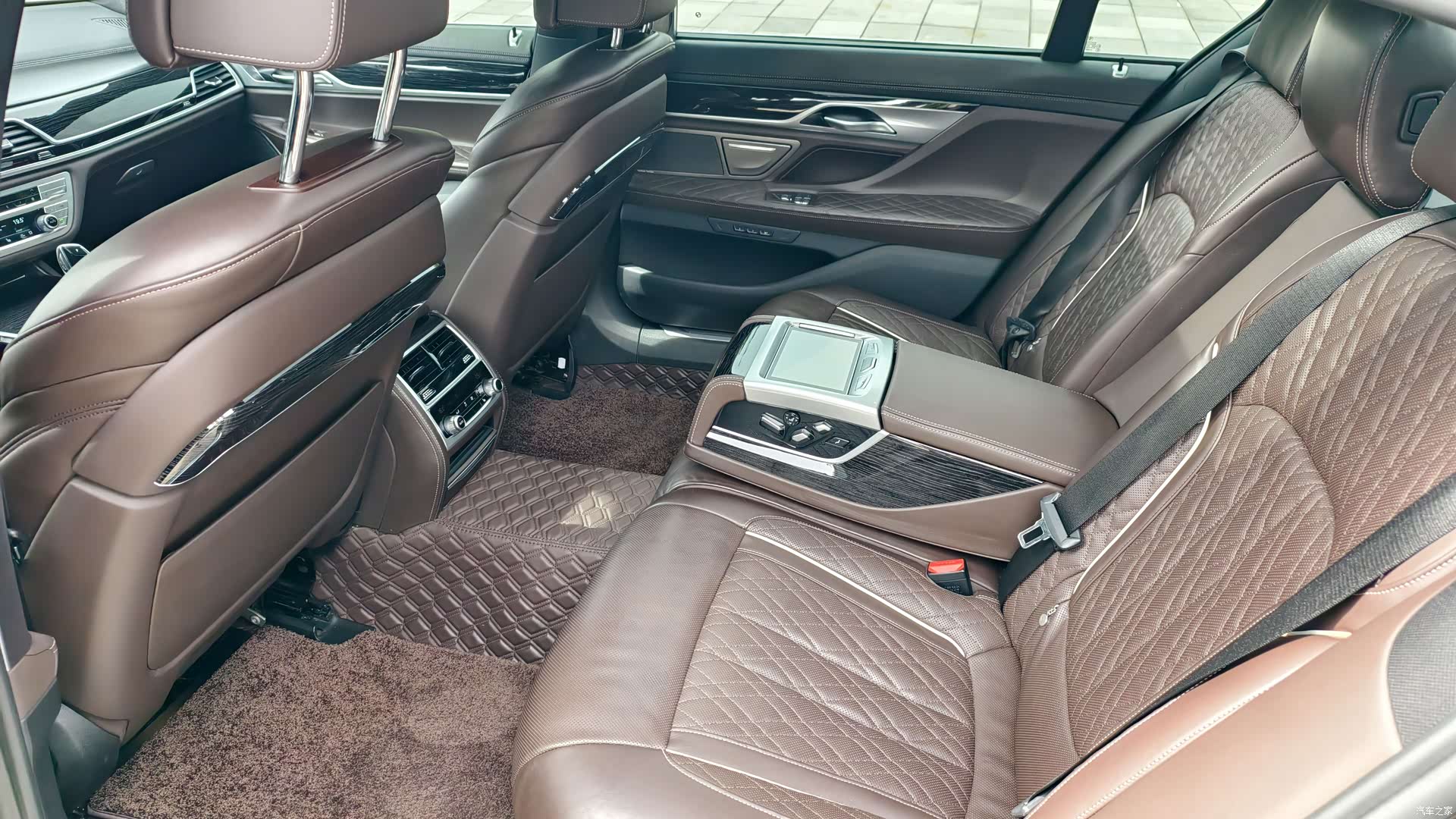 BMW 7 Series, 2019 25