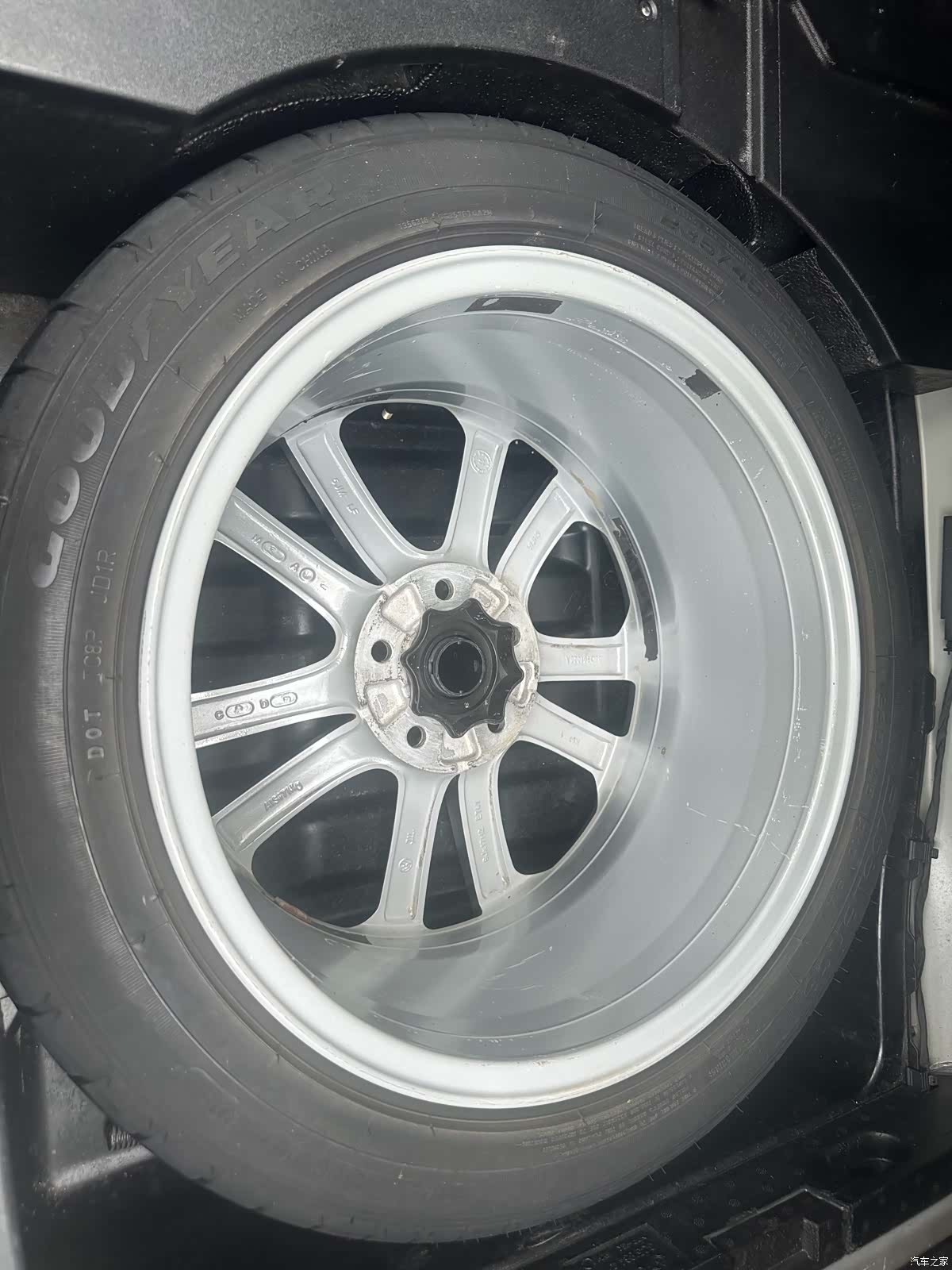 Volkswagen CC, 2011 16
