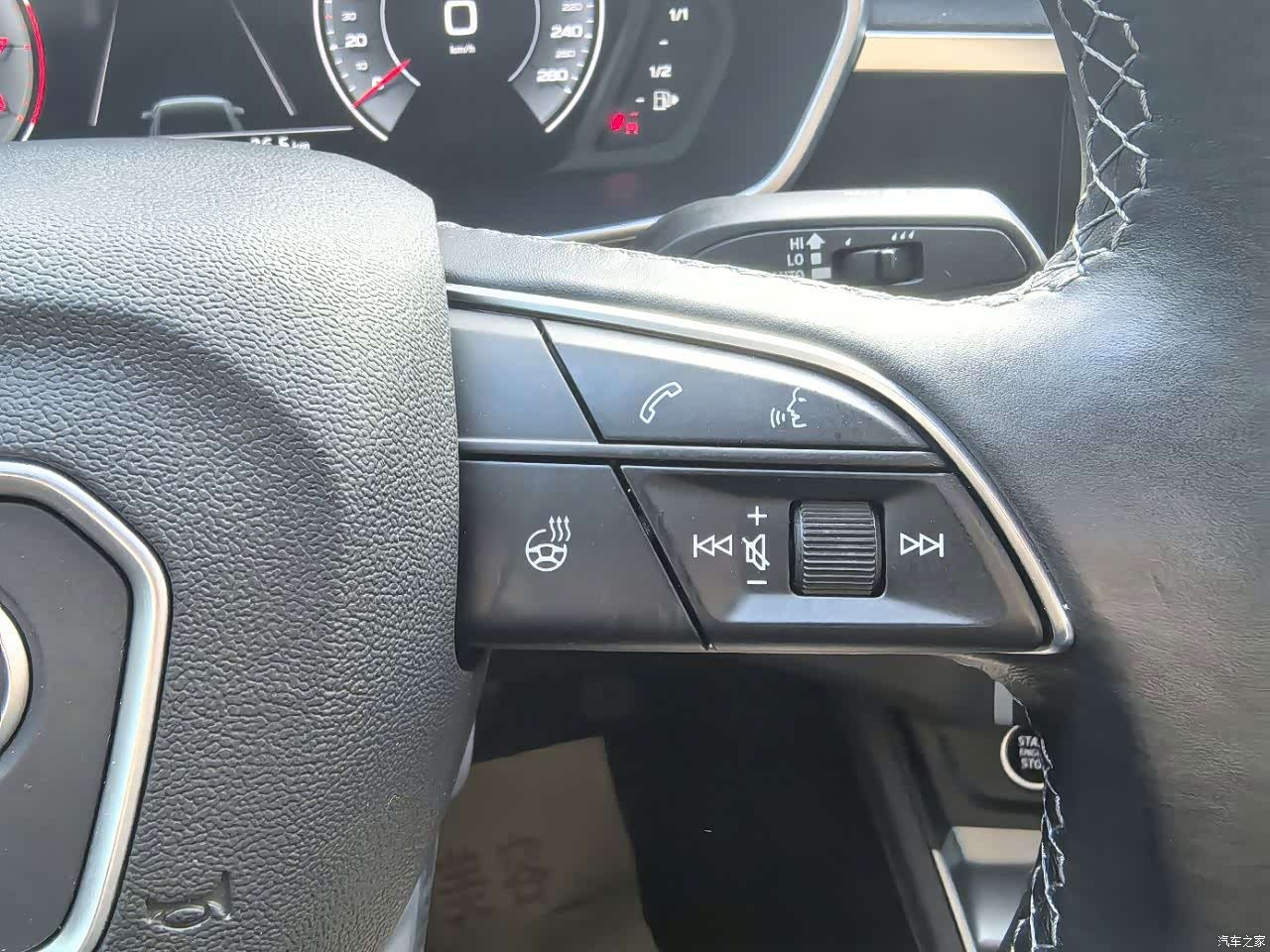Audi Q3, 2022 13