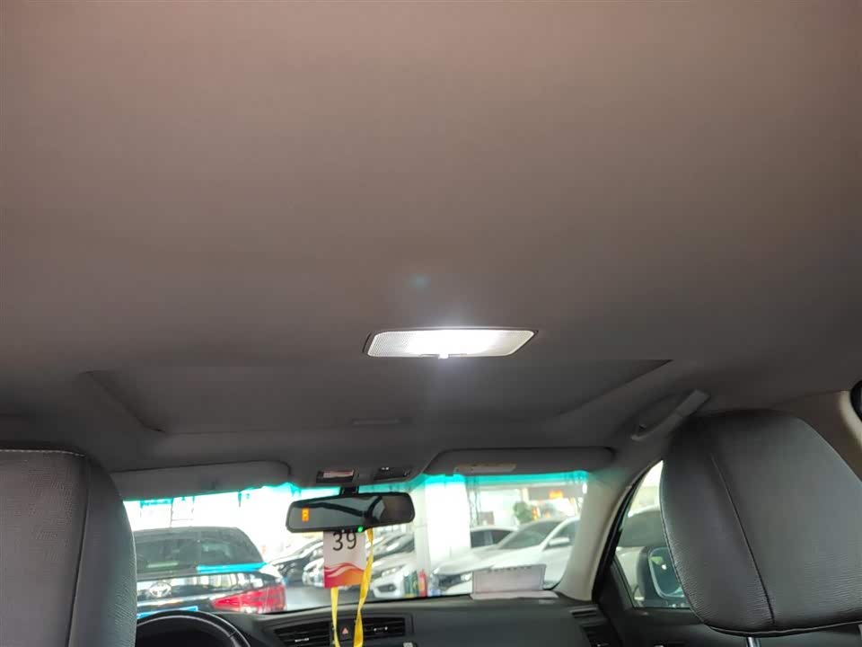 Toyota Reiz Toyota Reiz