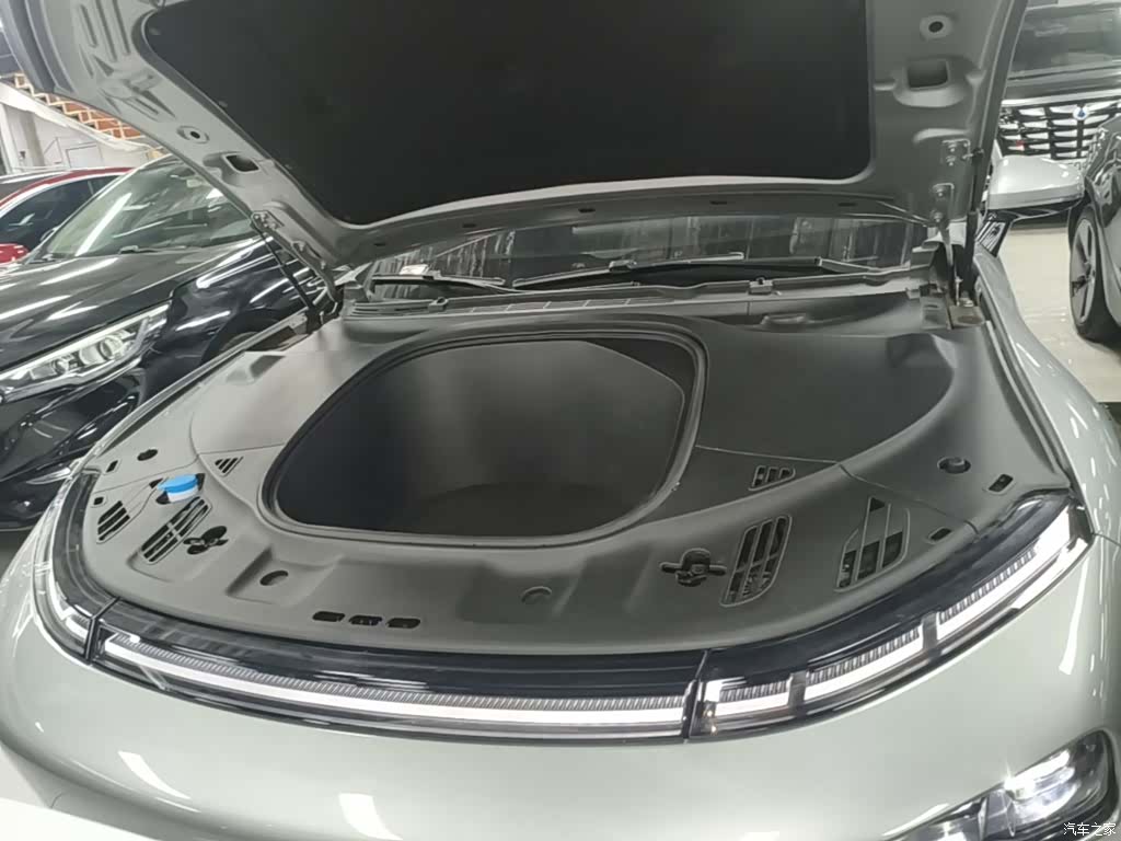 Xpeng P7, 2023 20