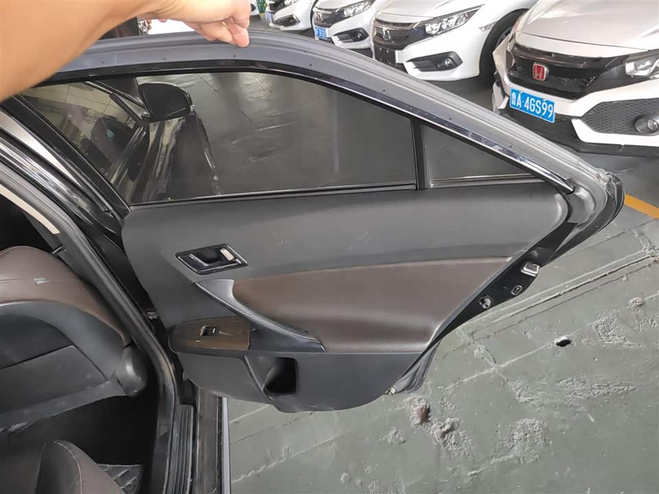 Toyota Reiz Toyota Reiz