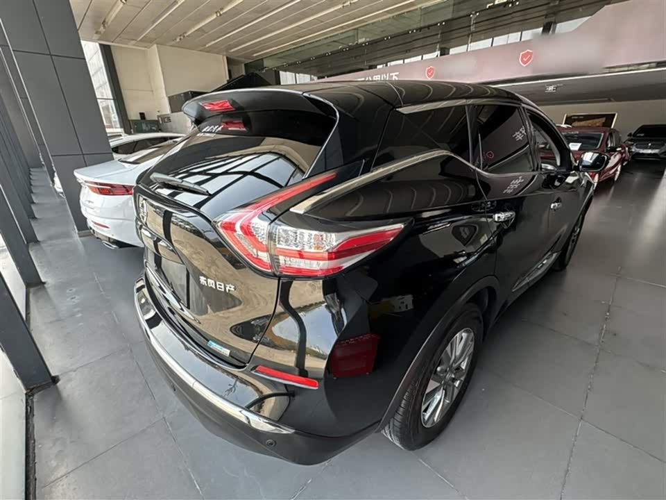 Nissan Loulan Nissan Loulan