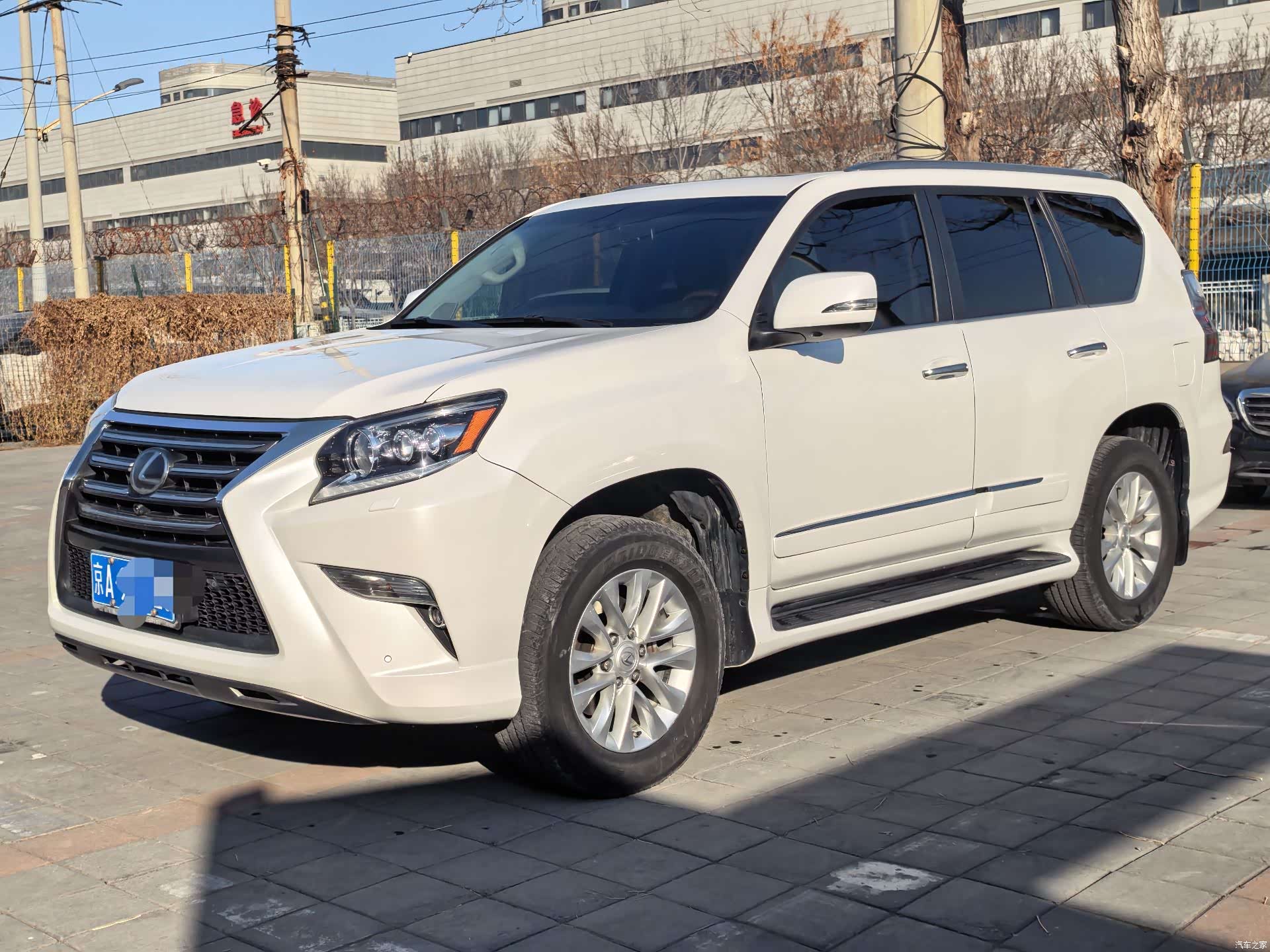 Lexus GX, 2016 1