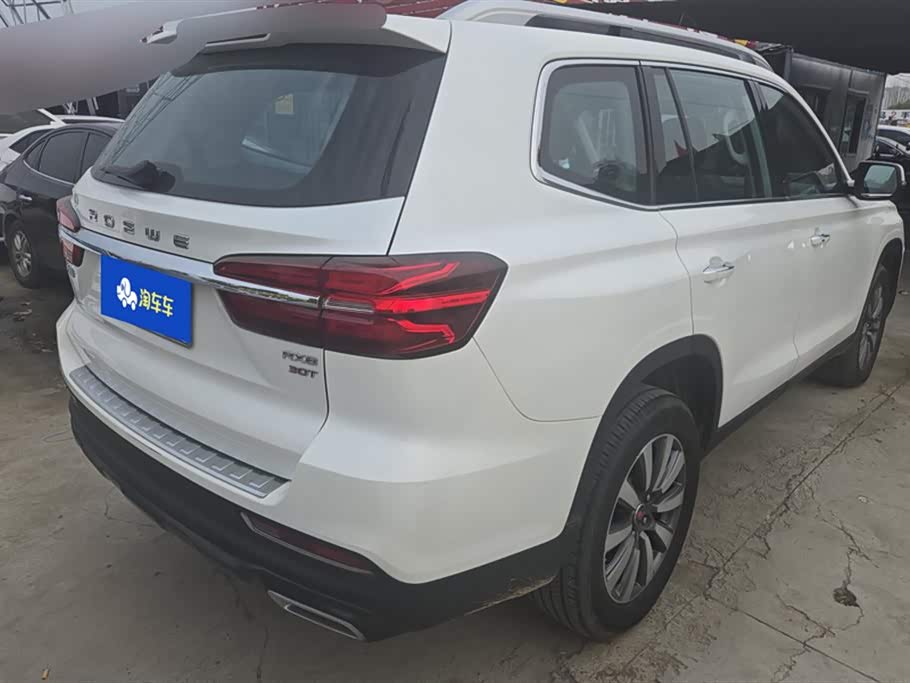 Roewe RX8