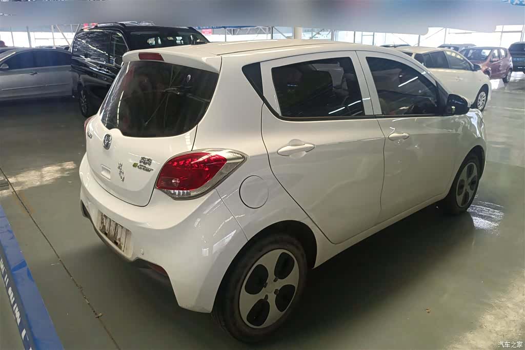Changan E-Star, 2021 3