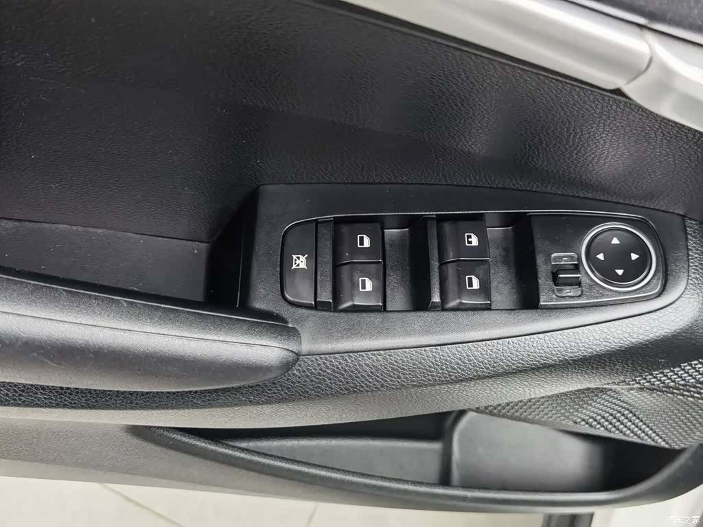 Kia KX3, 2020 9