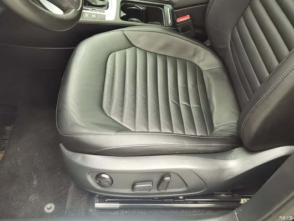 Volkswagen Magotan, 2016 20