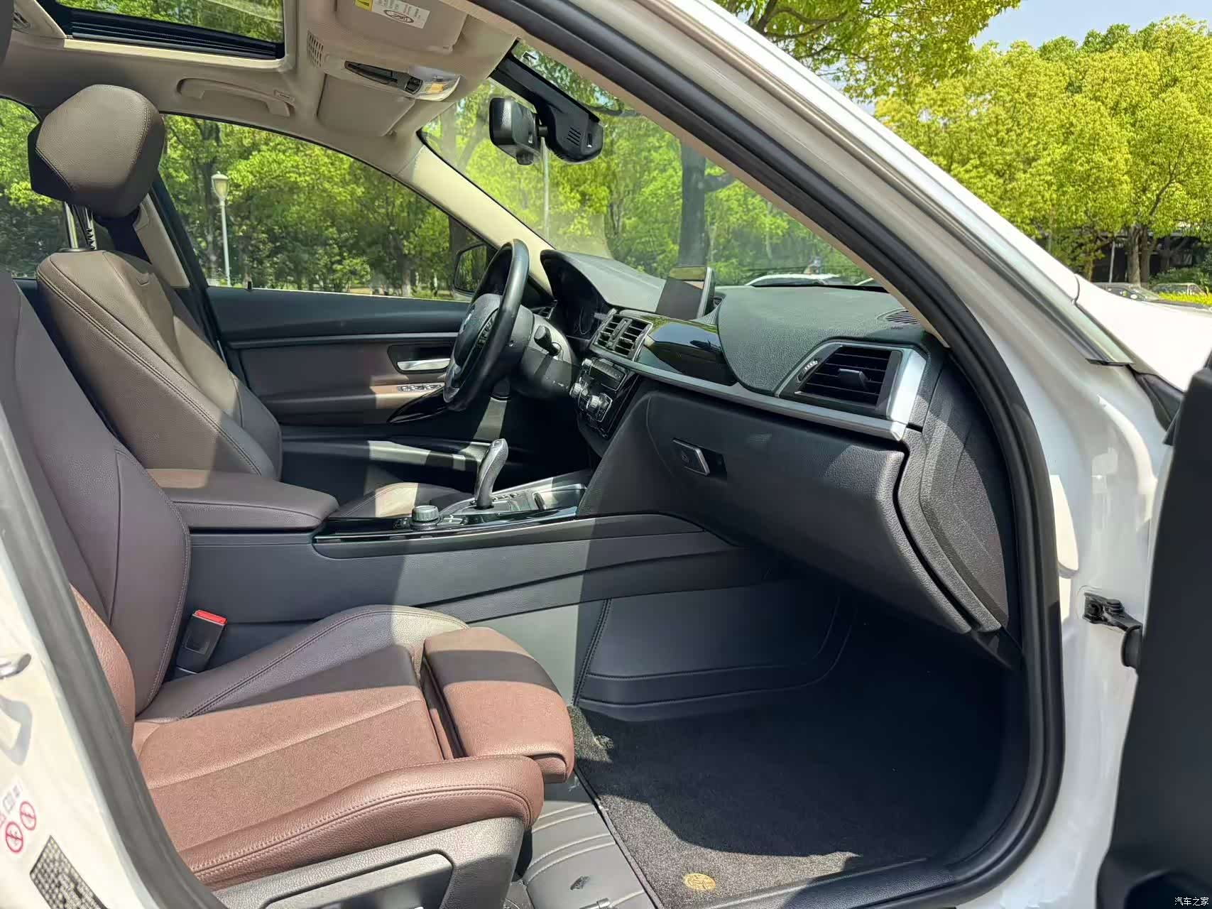 BMW 3 Series, 2018 12