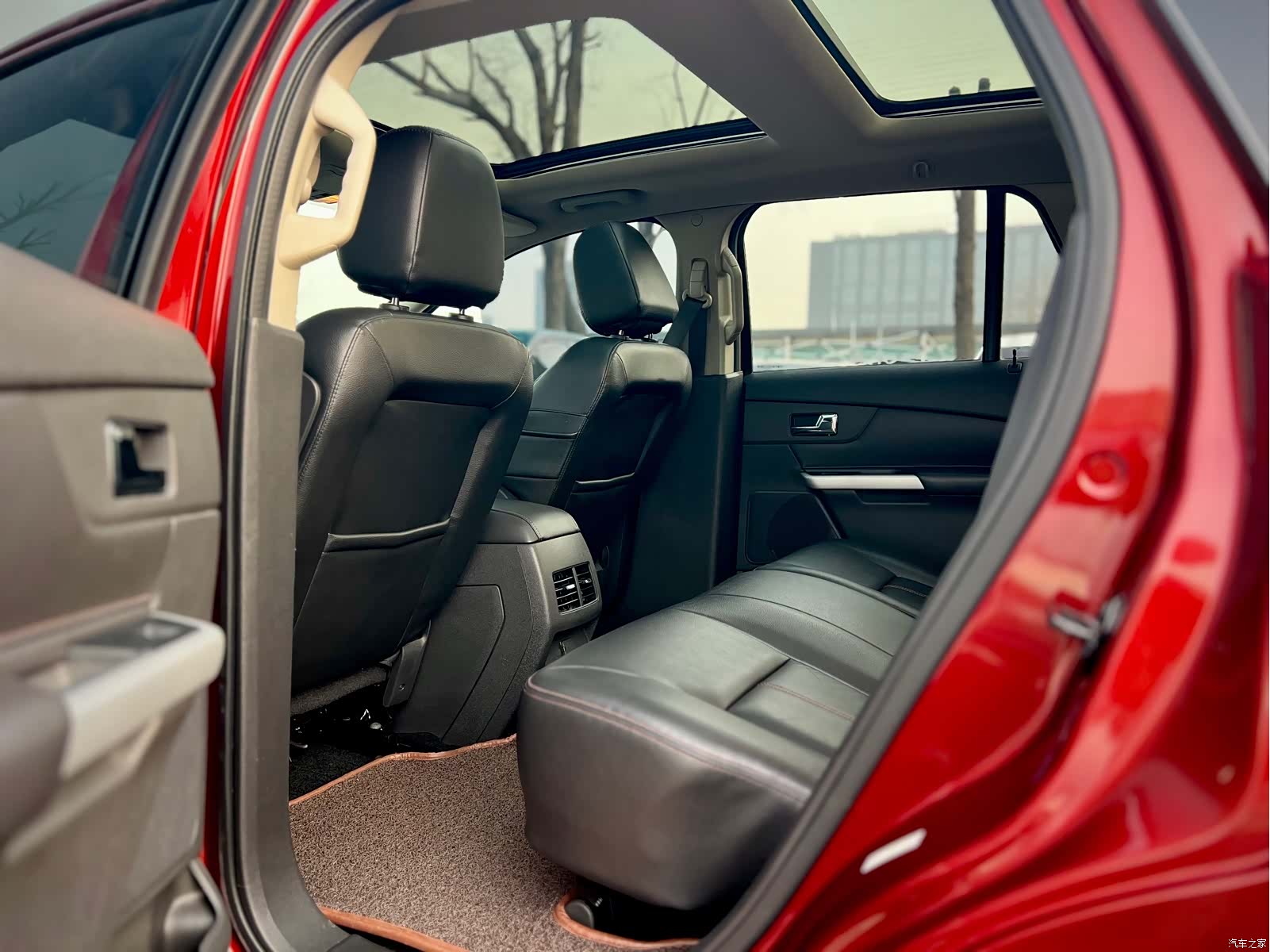 Ford Edge, 2015 26
