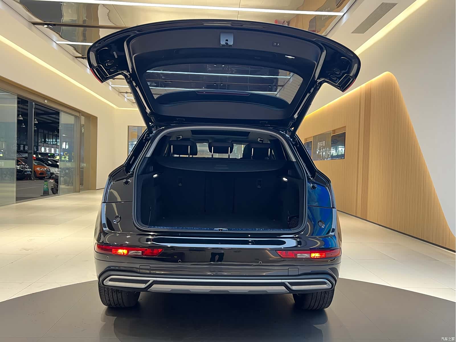 Audi Q5L, 2022 20