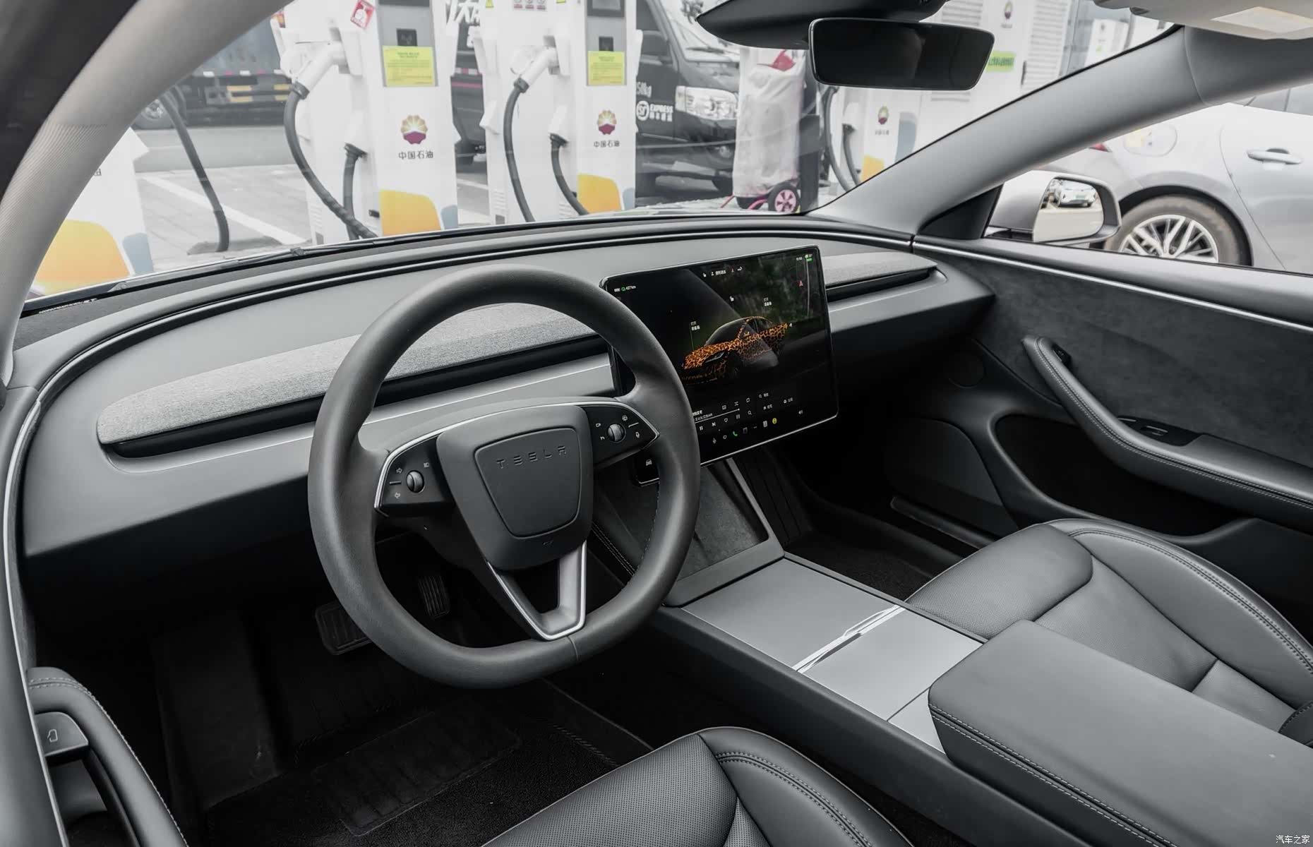 Tesla Model 3, 2024 10
