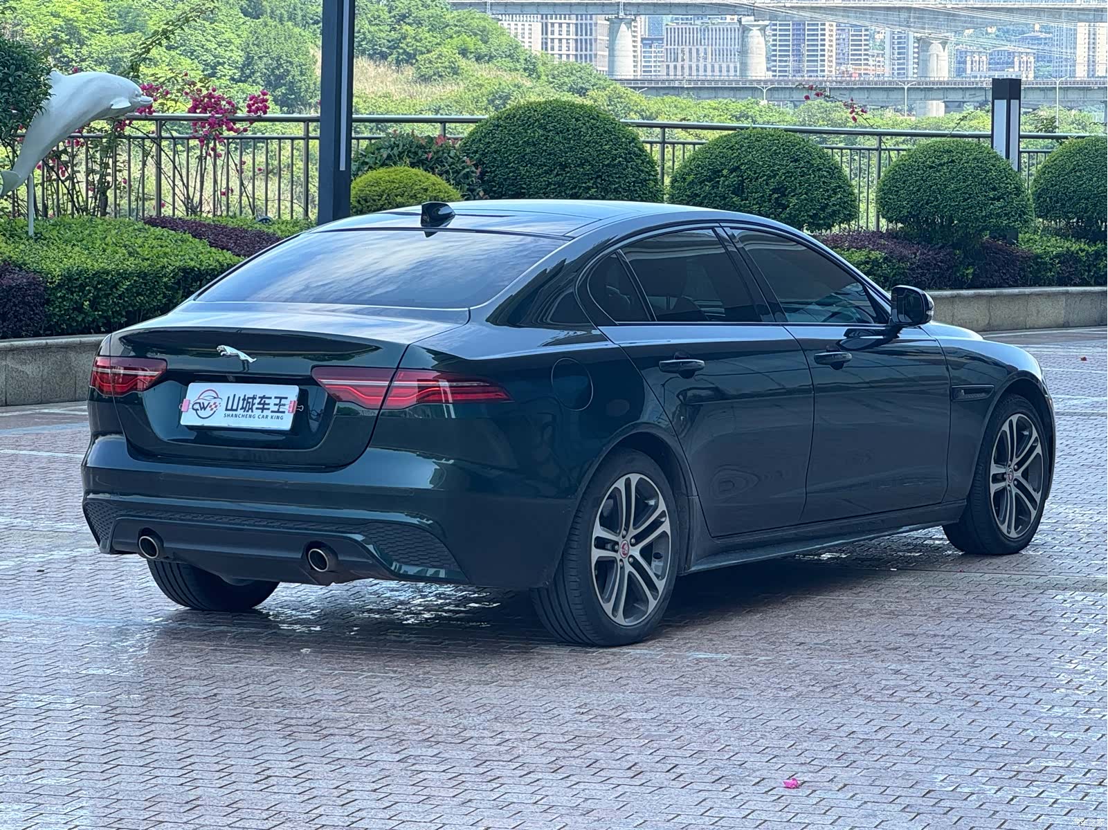 Land Rover XEL, 2023 6