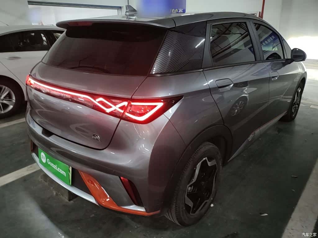 BYD Dolphin, 2023 7