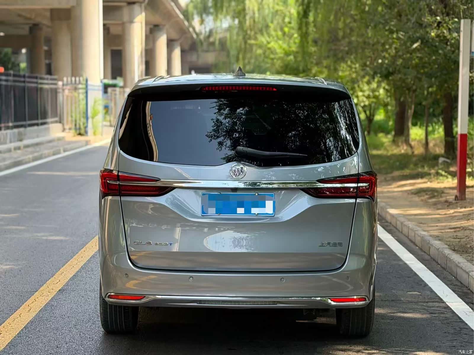 Buick GL8, 2023 все фото