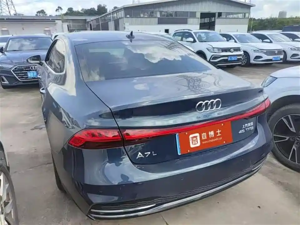 Audi A7L Audi A7L