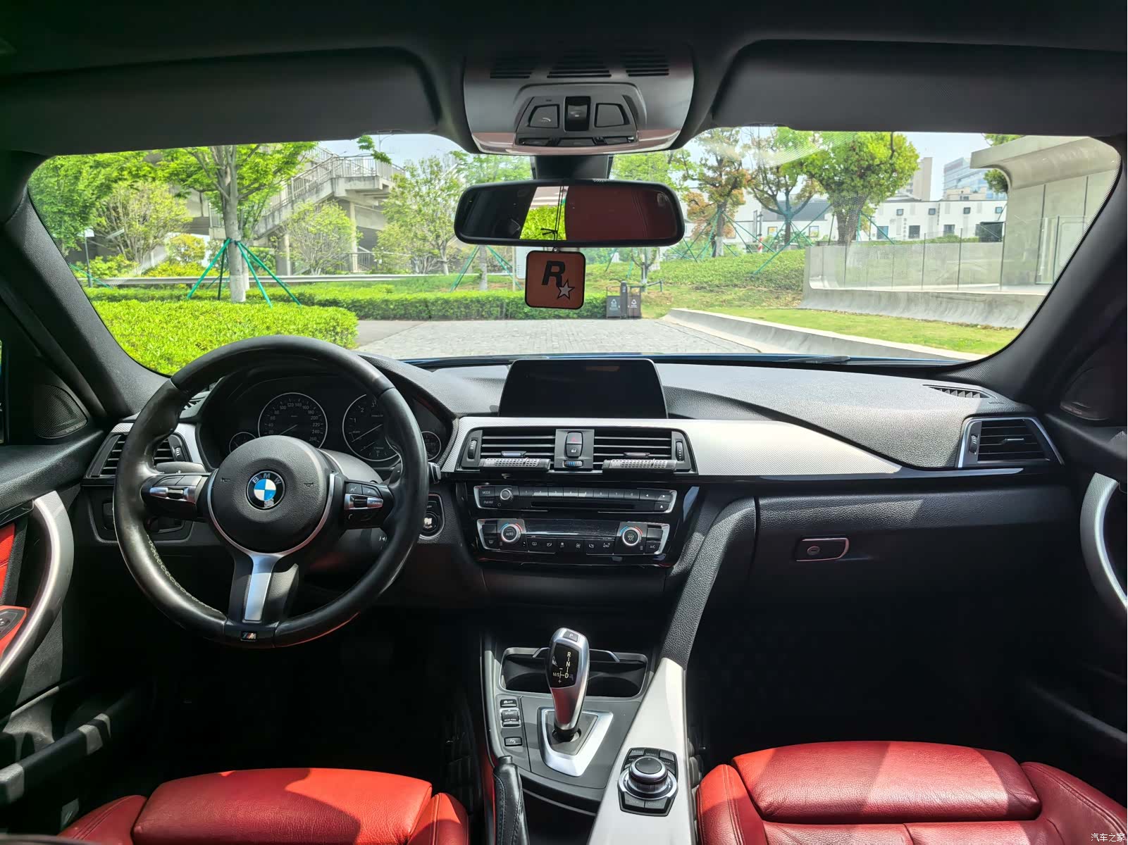 BMW 3 Series, 2016 11
