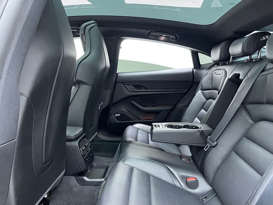 Porsche Taycan 2021, фото 7