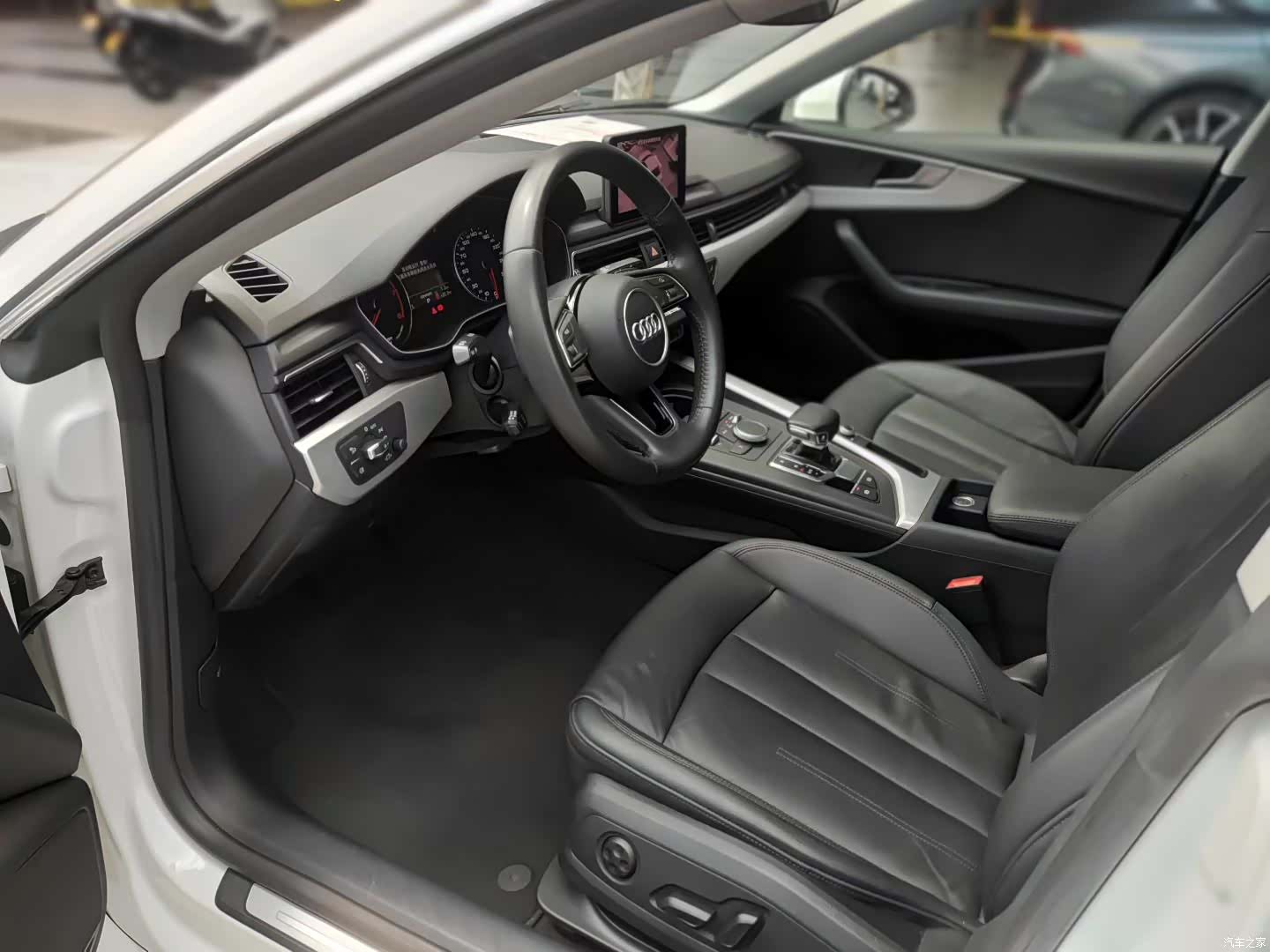 Audi A5, 2019 все фото