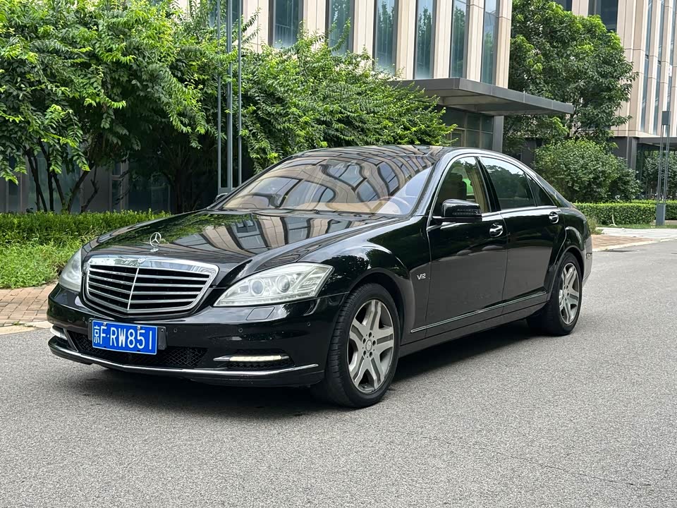 Mercedes-Benz S-class