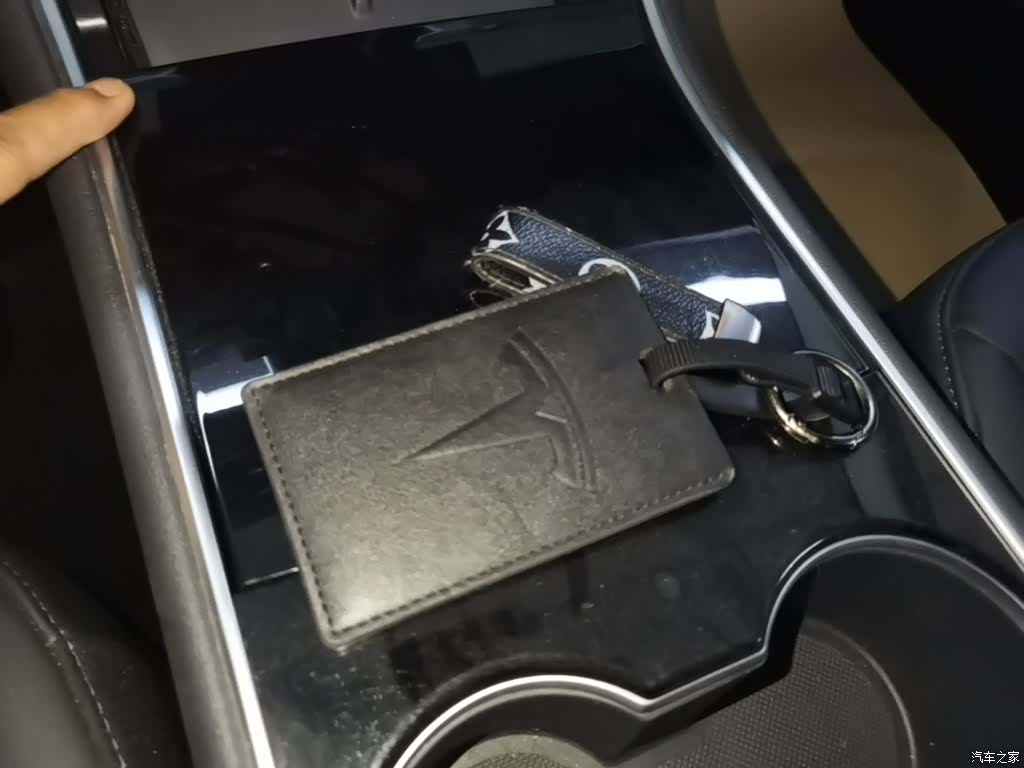 Tesla Model 3, 2020 9