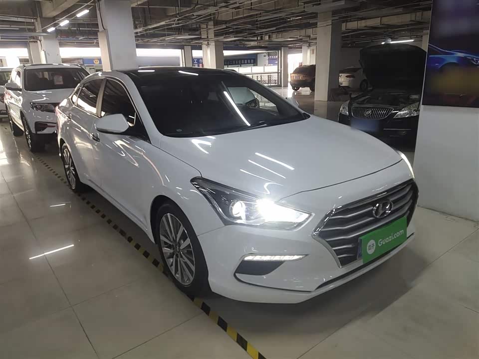 Hyundai Name picture