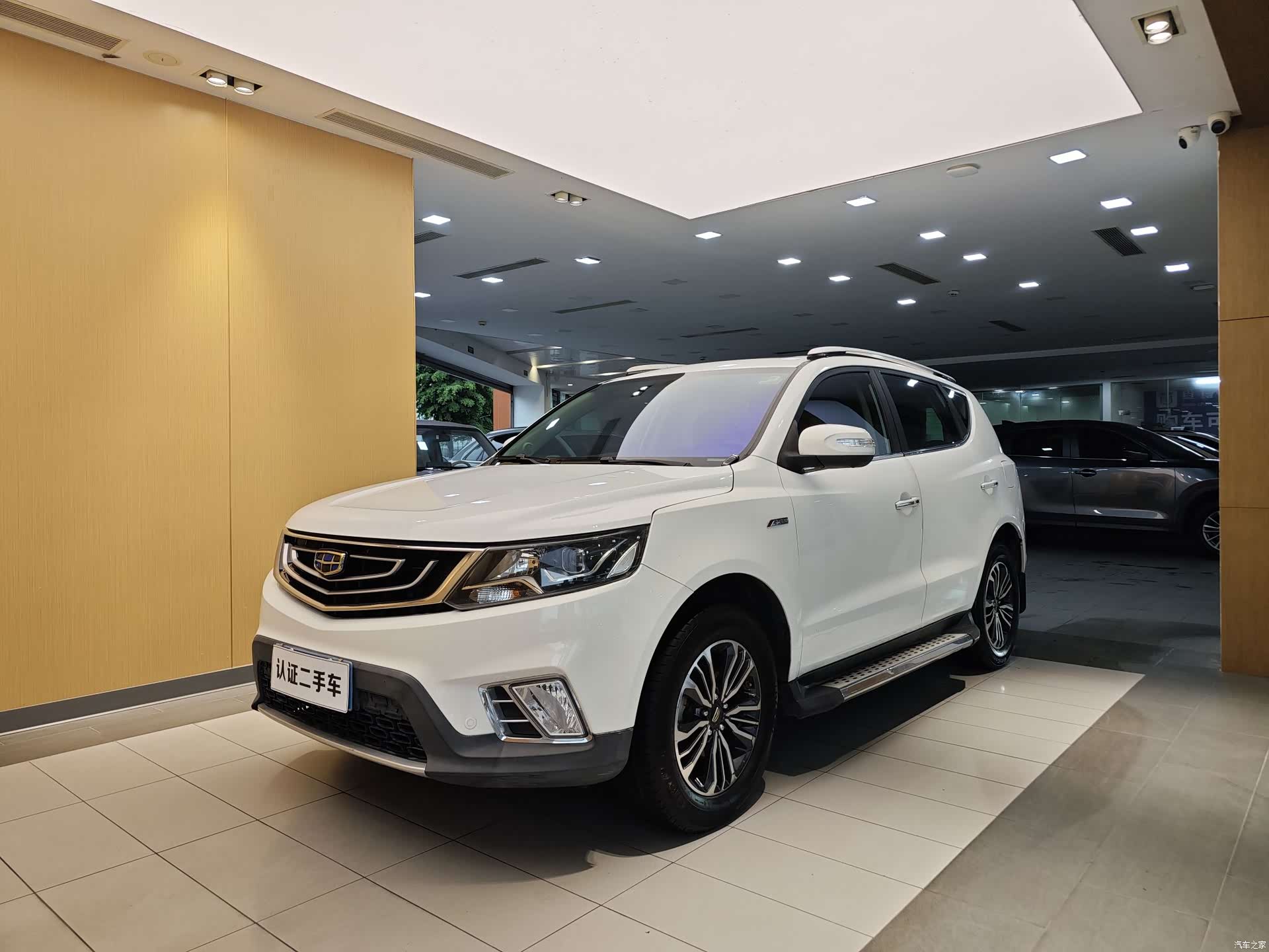 Geely X6