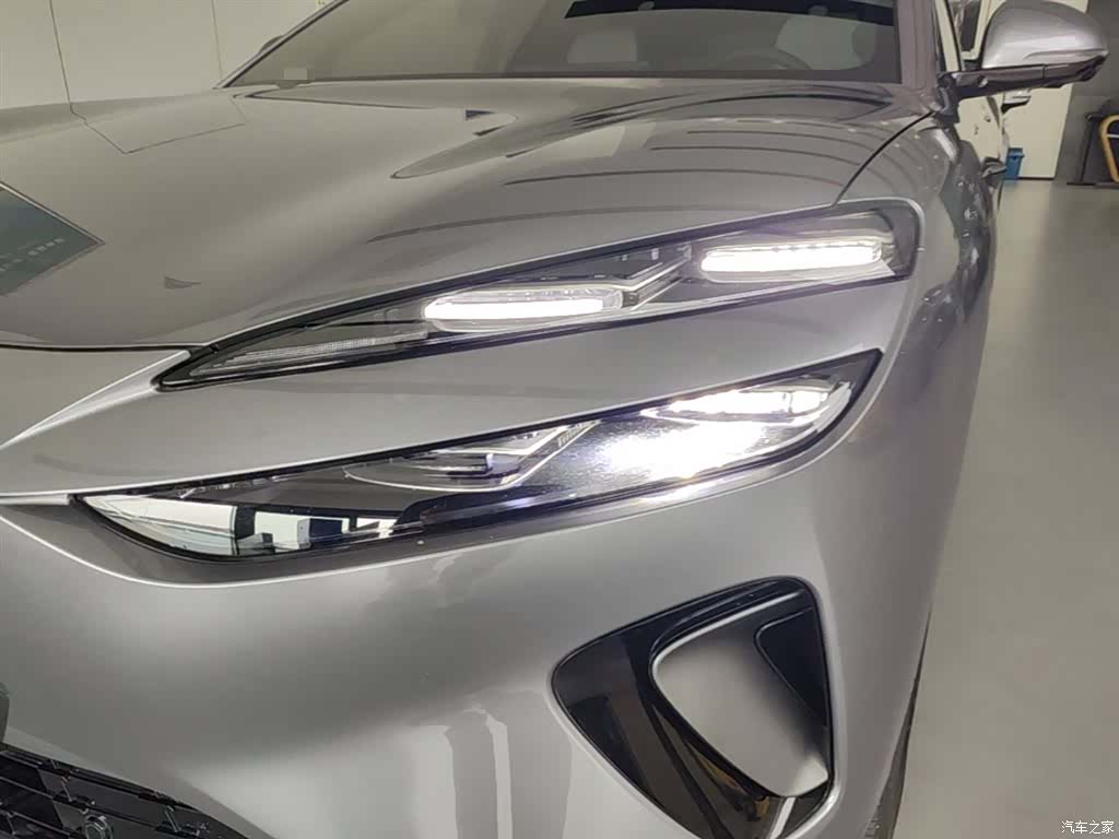 BYD HiAce, 2025 23