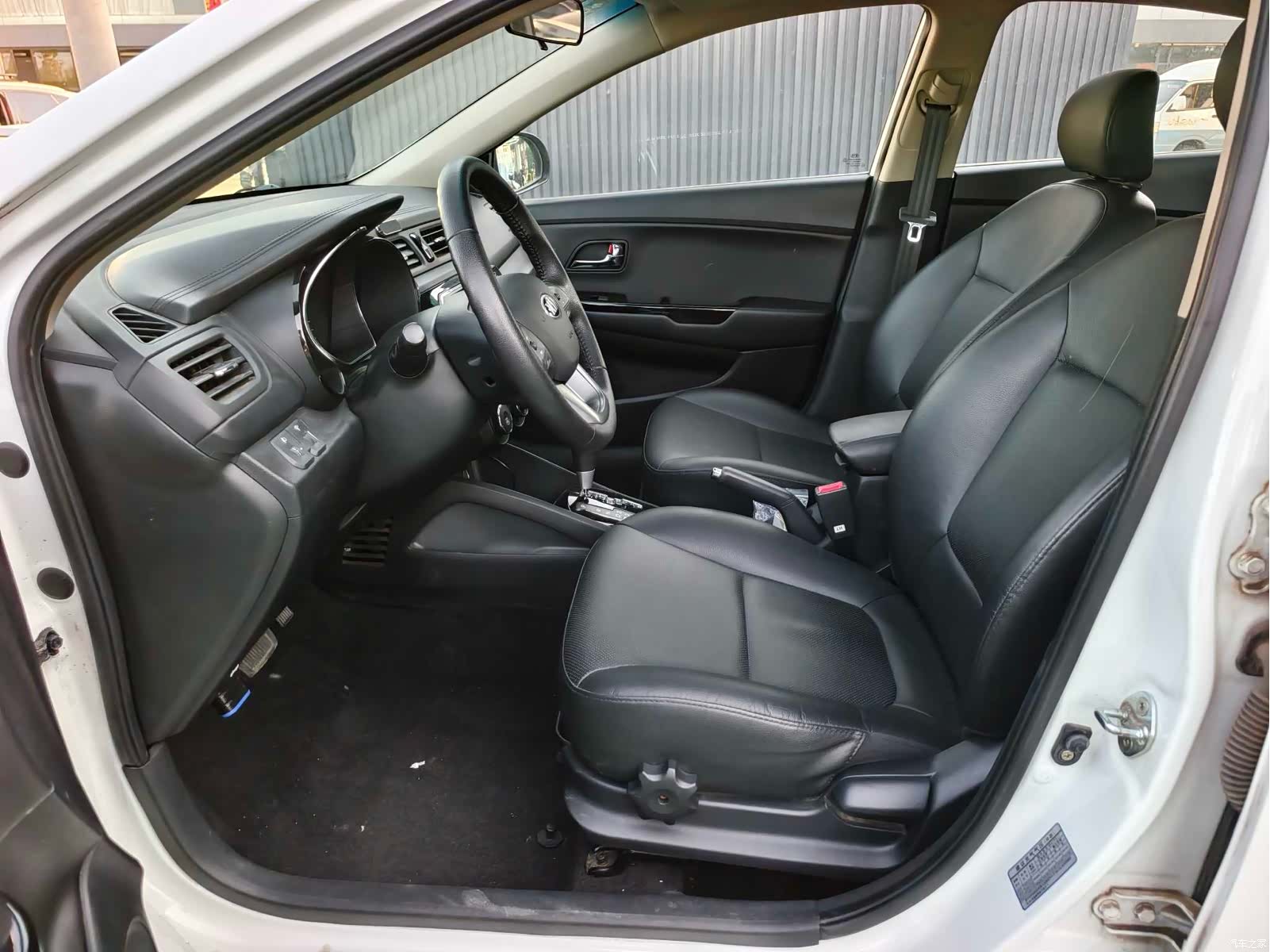 Kia K2, 2012 6