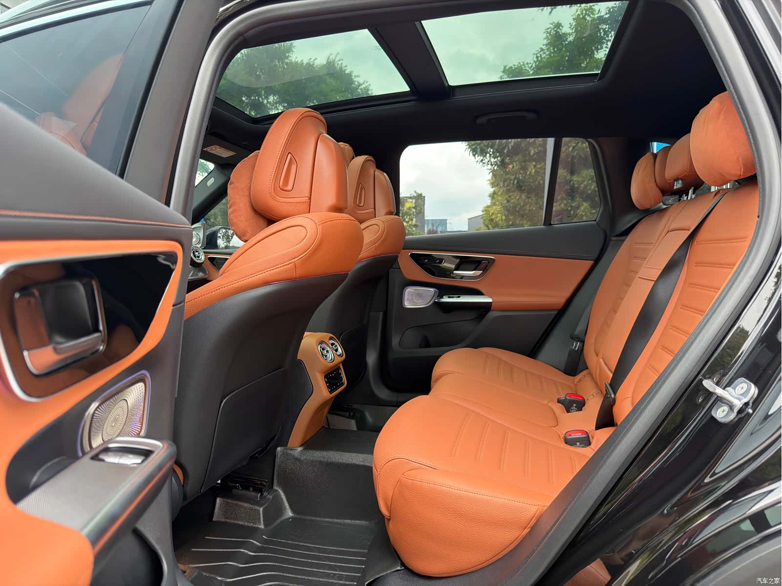 Mercedes-Benz GLC, 2024 6