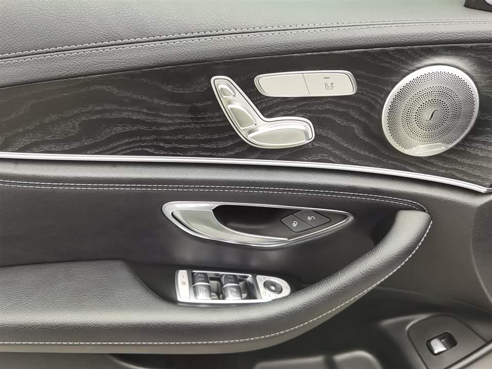 Mercedes-Benz E-class Mercedes-Benz E-class