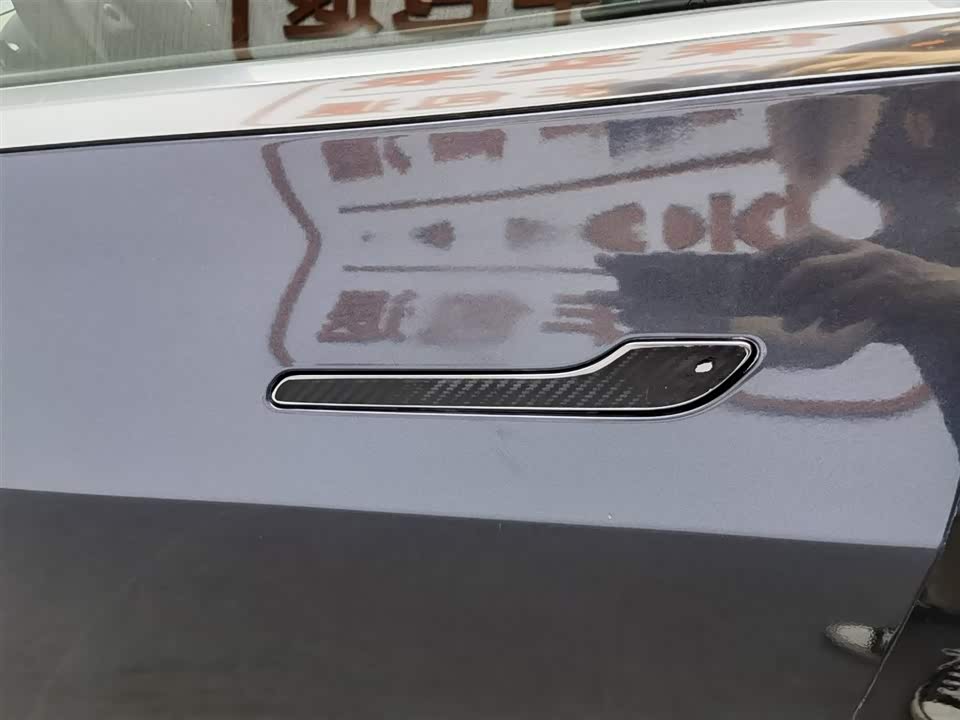 Tesla Model 3 Tesla Model 3