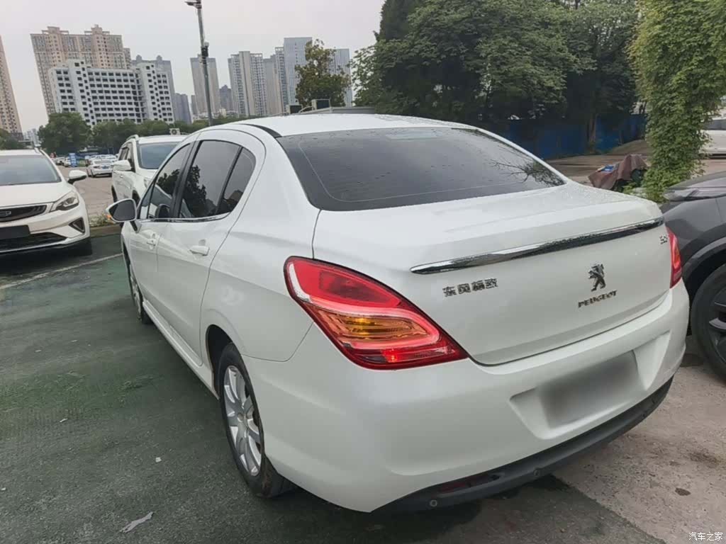 Peugeot 308, 2014 23