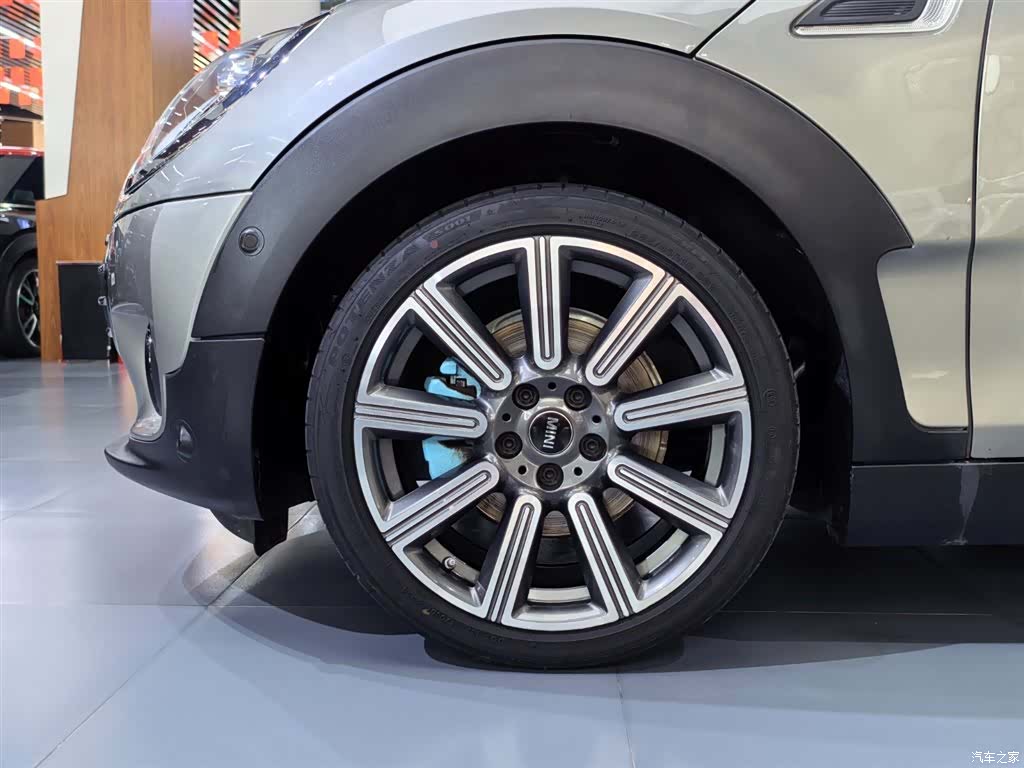 Mini Clubman, 2020 21