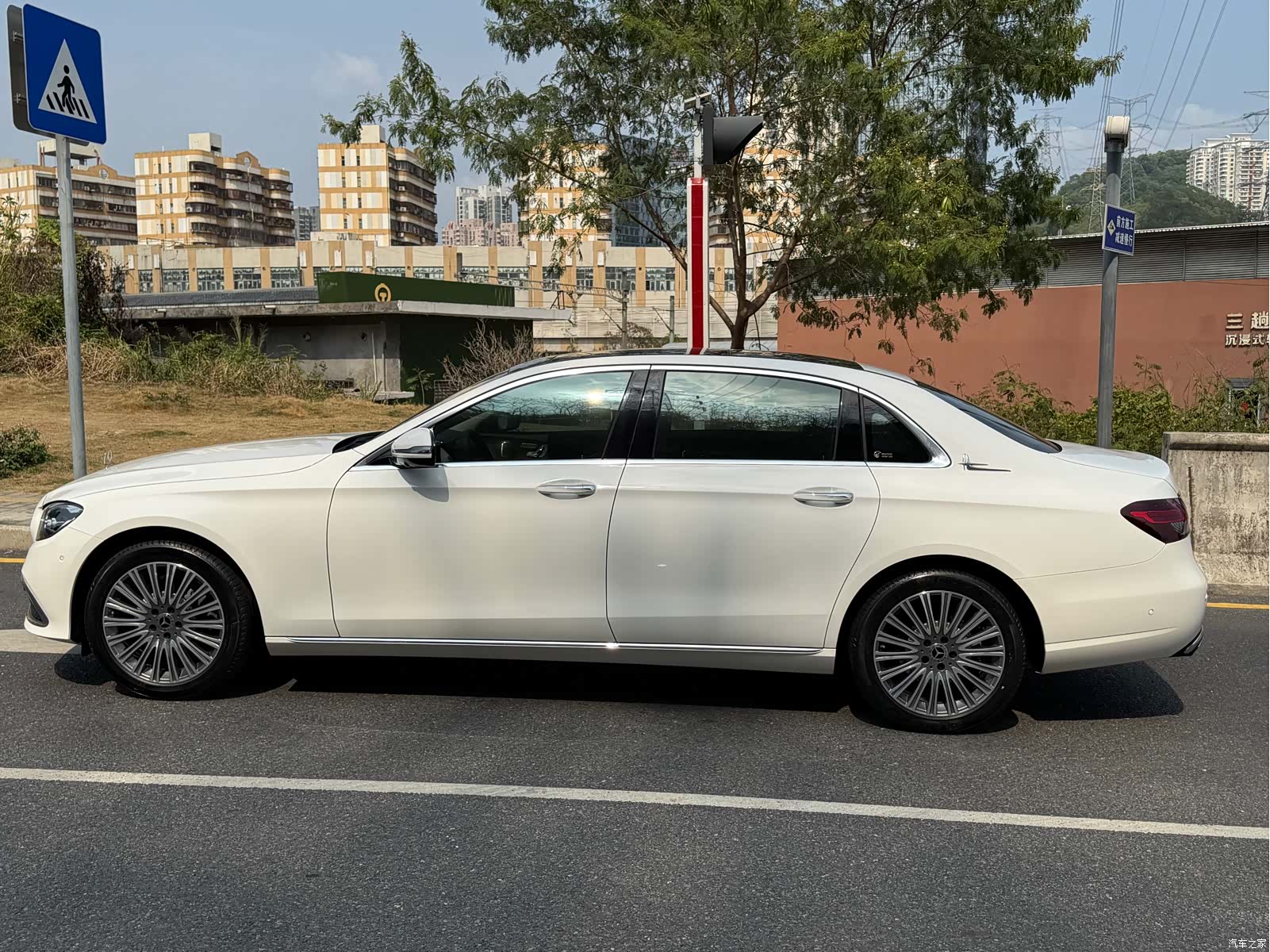 Mercedes-Benz E-Class, 2021 7