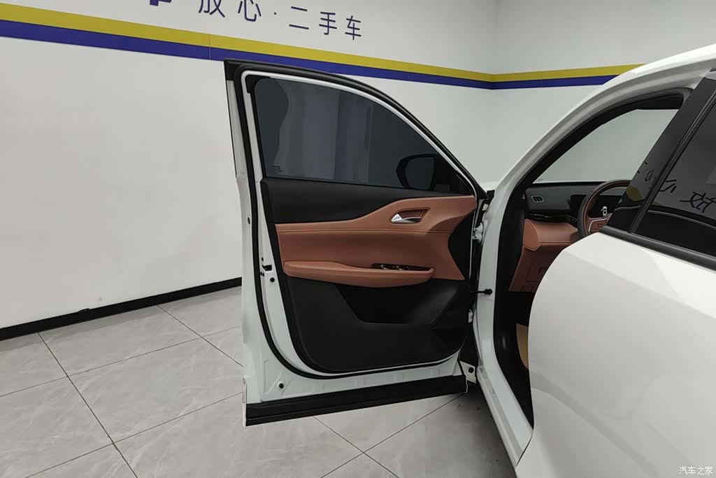 Changan UNI-Z, 2025 7