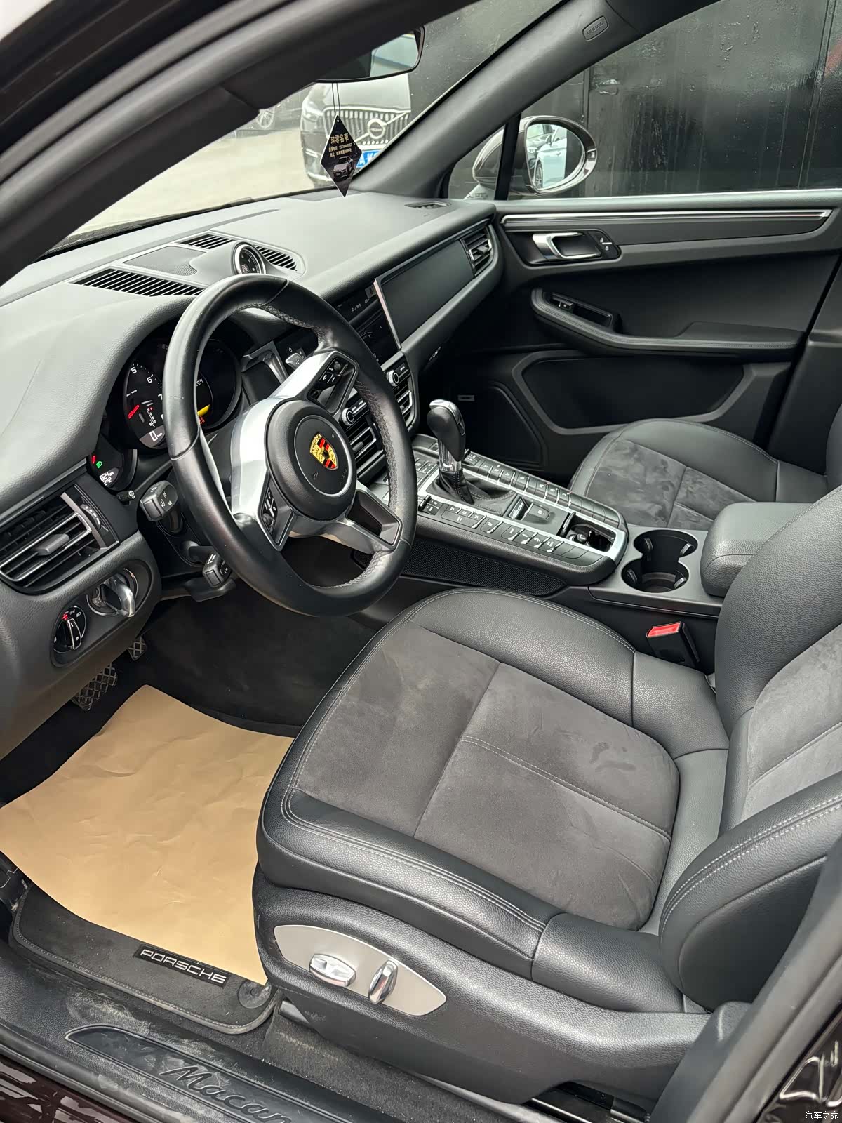 Porsche Macan, 2020 9