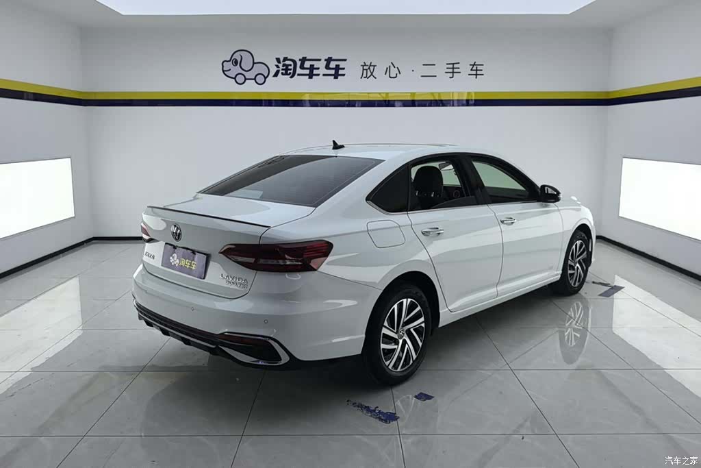 Volkswagen Lavida, 2024 3