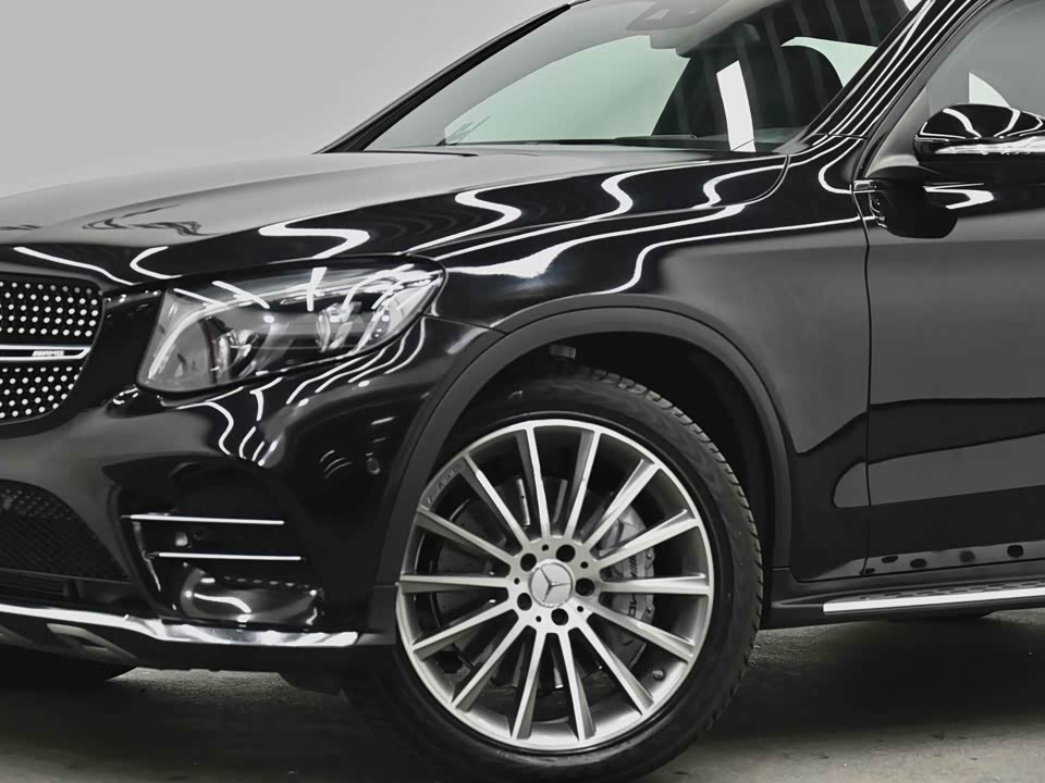 Mercedes-Benz GLC AMG