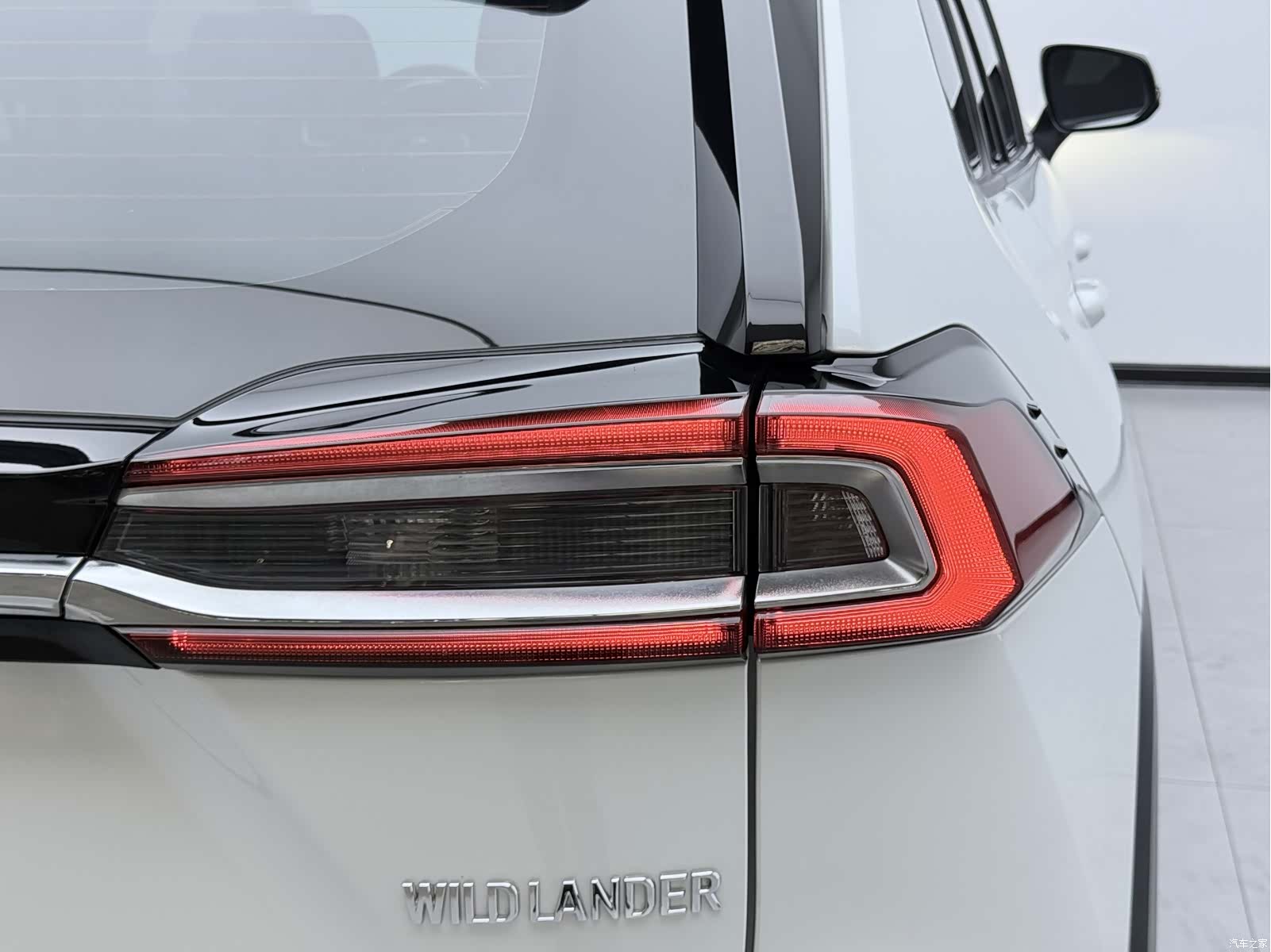 Toyota Wildlander, 2024 10