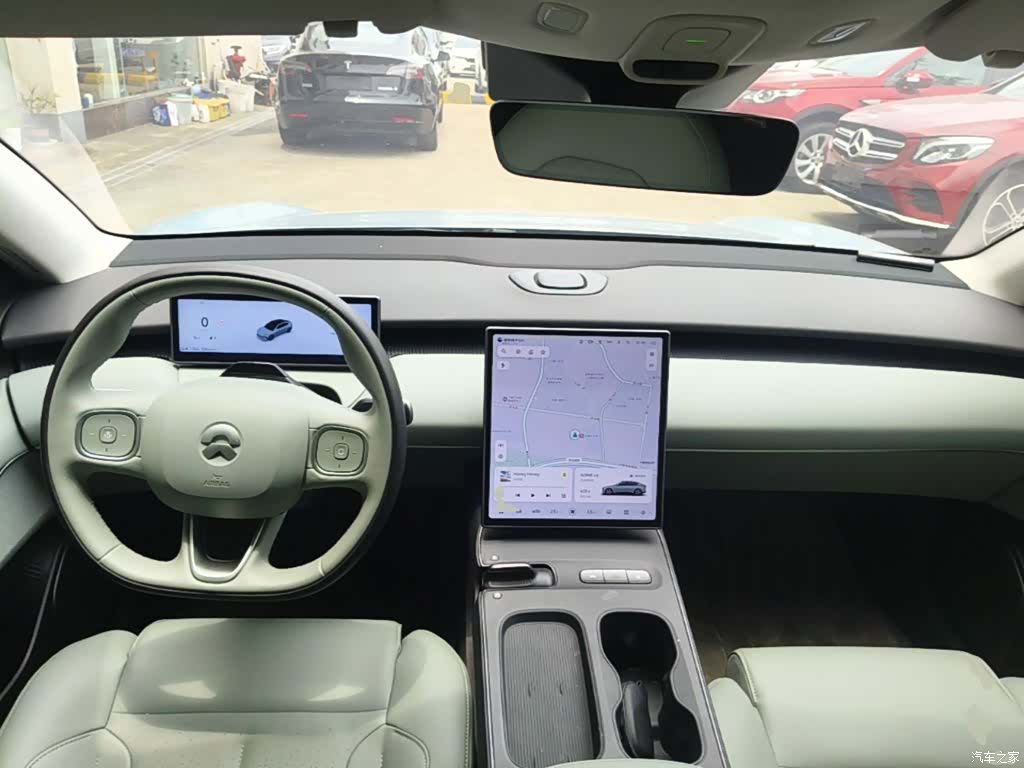 NIO ET5, 2025 10