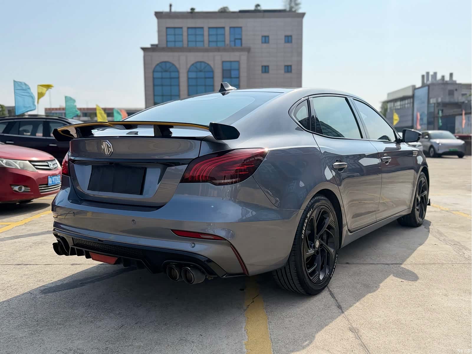 MG MG6, 2022 все фото