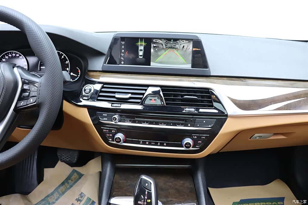 BMW 5 Series, 2017 25