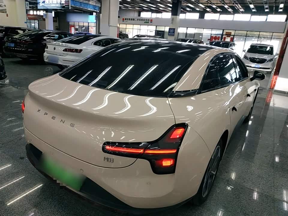 XPENG MONA M03